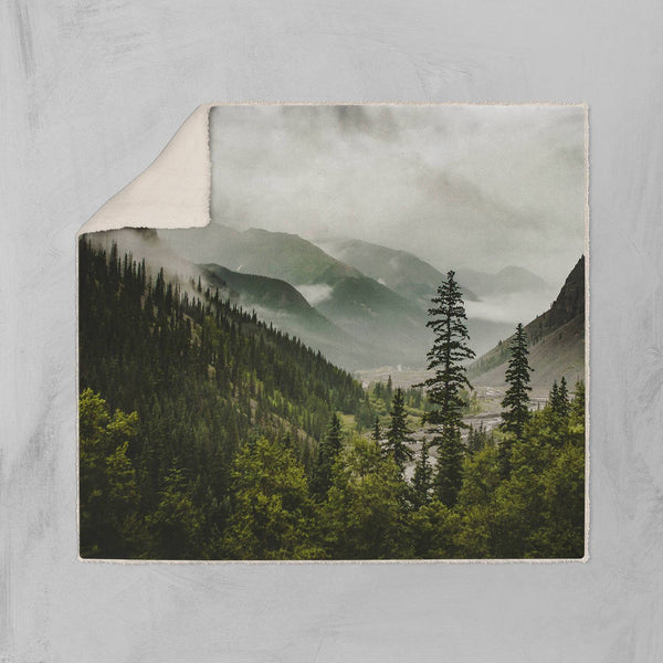 Mountain Range Throw Blanket - Sherpa Fleece Lost in Nature