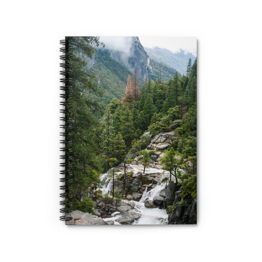 Foggy Forest Notizbuch – Spiral- oder Hardcover, liniert