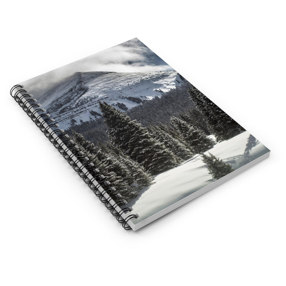 Foggy Forest Notizbuch – Spiral- oder Hardcover, liniert