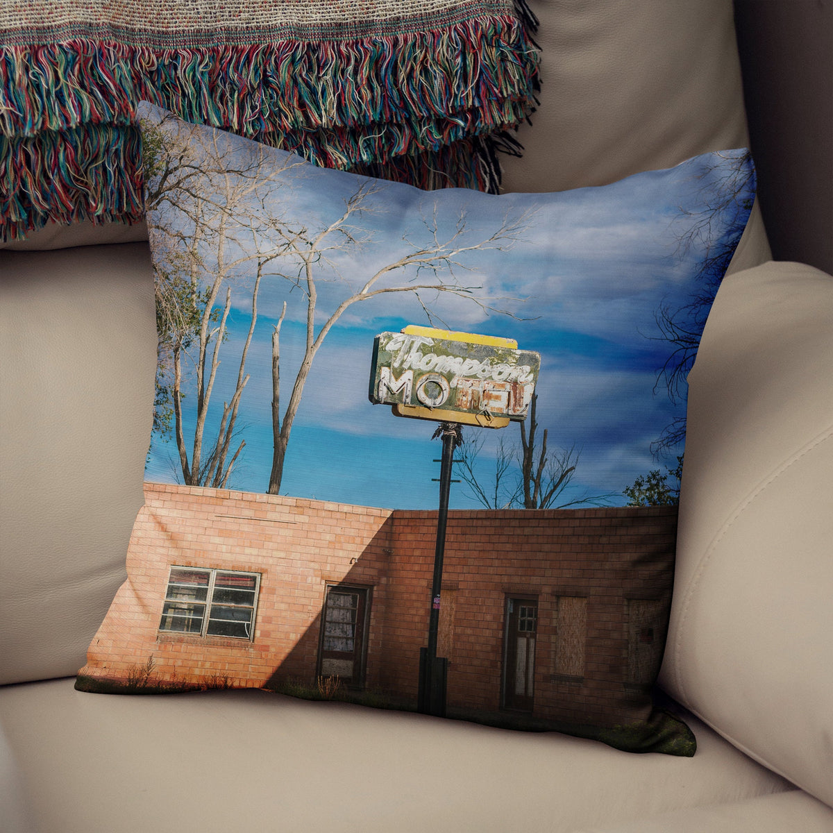 Set of 4 Throw Pillow Covers Retro Motel Signs Travel Theme