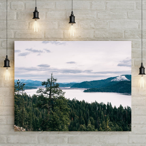 Scenic Lake Overlook Nature Photography Forest Mountain Wall