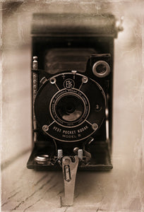 Kodak Vest Pocket Camera Gritty Art Print - Photography